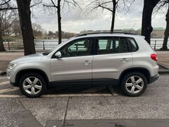 Bild des Angebotes VW Tiguan Tiguan 2.0 TDI DPF 4Motion Sport