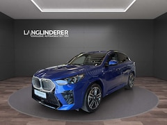 Bild des Angebotes BMW iX2 xDrive 30 M-Sport NP 68.929,- HUD WirelessCharg Le