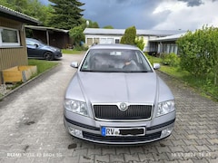 Bild des Angebotes Skoda Octavia Octavia 2.0 FSI Elegance 4x4