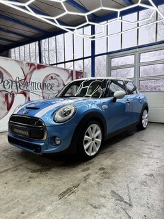 Bild des Angebotes MINI Cooper SD F55 *HeadUp*Scheckheft*Tüv*Panorama*