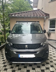 Bild des Angebotes Peugeot Rifter PureTech 130 L2 EAT8 Allure