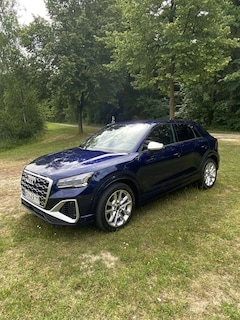 Bild des Angebotes Audi SQ2 TFSI quattro S tronic,Matrix,AHK,Navarrablau,ACC