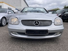 Bild des Angebotes Mercedes-Benz SLK 200 Kompressor Autom. Klima Navi elektr. Sitze LEDER