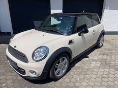 Bild des Angebotes MINI Cooper D Mini Cooper D Glasdach, Xenon, Navi, Klima, Tempomat, Bluetooth, ...