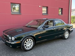 Bild des Angebotes Jaguar XJ6 3.0 V6 SONDERMODELL EXECUTIVE LEDERPAKET WURZELNUSS 1-HAND TOP*