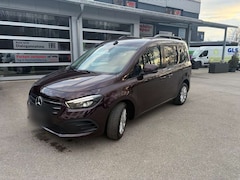 Bild des Angebotes Mercedes-Benz T-Class T 180 d STYLE Totw. MBUX Ambiente LED Park Paket