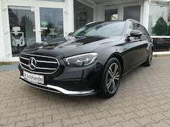 Bild des Angebotes Mercedes-Benz E 220 E220D T Avantgarde LED Kamera MBUX CarPlay