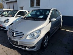 Bild des Angebotes Mercedes-Benz B 180 CDI**AHK+KLIMA+SITZHEIZUNG**