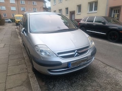 Bild des Angebotes Citroen C8 2.2 HDi Confort
