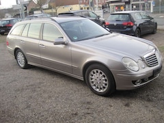 Bild des Angebotes Mercedes-Benz E 280 T-LPG-Automatik