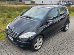 Bild des Angebotes Mercedes-Benz A 170 A-Klasse 5-Türer ALU AHK Klima alles neu W169