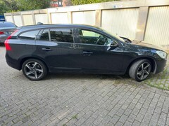 Bild des Angebotes Volvo V60 DRIVe Kinetic