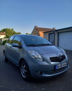 Bild des Angebotes Toyota Yaris 1.4 D-4D Executive
