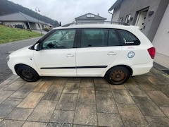 Bild des Angebotes Skoda Fabia Fabia 1.6 TDI DPF Combi FAMILY