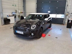 Bild des Angebotes MINI Cooper Clubman Cooper ClassicTrim Aut/Navi/LED/SportSit