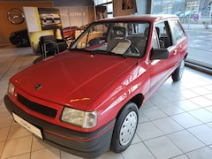Opel Corsa Viva -VB-