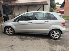 Bild des Angebotes Mercedes-Benz B 200 Alu el.Fensterheber Automatik ZV Nebelscheinwerfer