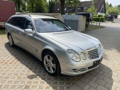 Bild des Angebotes Mercedes-Benz E 320 E 320 T CDI (211.222)