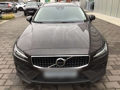 Bild des Angebotes Volvo V60 Cross Country B5 (Benzin) Plus AWD Stdhzg.