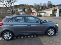 Bild des Angebotes Hyundai i20 YES!