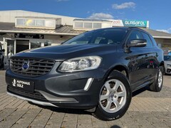 Bild des Angebotes Volvo XC60 2.0d Momentum/Auto./Leder/Navi
