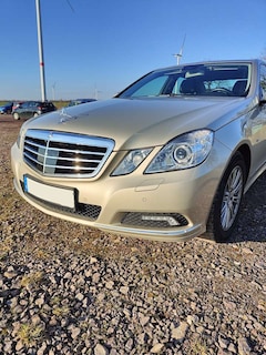Bild des Angebotes Mercedes-Benz E 220 CDI DPF BlueEFFICIENCY Automatik Elegance 2.2L