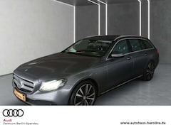 Bild des Angebotes Mercedes-Benz E 250 T-Modell Avantgarde Aut. *AHK*360°*LED*