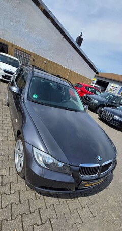 Bild des Angebotes BMW 325 325i xDrive   AUTOMATIK