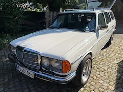 Bild des Angebotes Mercedes-Benz 300 TD Turbo