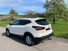 Bild des Angebotes Nissan Qashqai 1.3 DIG-T DCT AKARI
