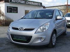 Bild des Angebotes Hyundai i20 FIFA WM Edition*Klima*SH-gepfl*Nr.26