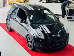 Bild des Angebotes Toyota Yaris Executive -Sternenhimmel -Klima