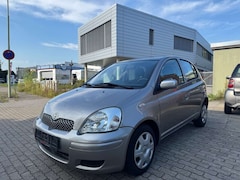 Bild des Angebotes Toyota Yaris 1.0 Sol TÜV NEU KLIMA ELEKTRISCHE FENSTER