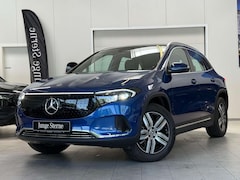 Bild des Angebotes Mercedes-Benz EQA 300 4MATIC PANO+AHK+CARPLAY+VZ+WINTERPKT+18"