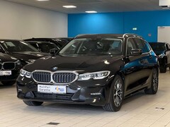 Bild des Angebotes BMW 320 d/LCPProf/LED/SportStz/Panorama/P+DrivAs/17Zo