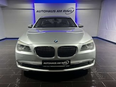 Bild des Angebotes BMW 750 i 1.HND 46TKM KEY PROF XENO MEMORY LEDER HIFI