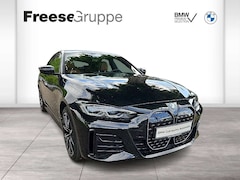 Bild des Angebotes BMW i4 eDrive40 M Sportpaket HK HiFi DAB LED RFK