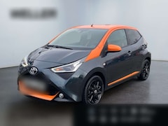 Bild des Angebotes Toyota Aygo x-JBL *Premium Sound System*CAM*CarPlay*DAB*