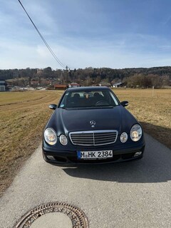Bild des Angebotes Mercedes-Benz E 240 T Classic