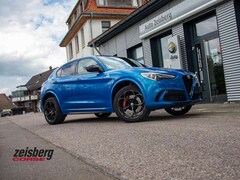 Bild des Angebotes Alfa Romeo Stelvio Stelvio QV V6 2.9 Bi-Turbo AT8-Q4 Akra/Pano/Techno