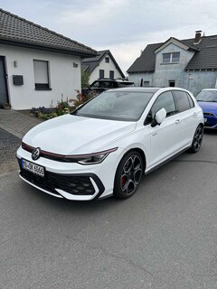 Bild des Angebotes VW Golf GTI 2.0 TSI 195 kW GTI, NP 57.410€, Mega Ausstattung