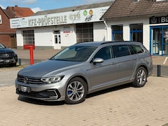 Bild des Angebotes VW Passat Variant GTE, Kamera, LED, Leder, Massage