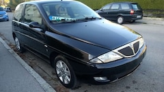 Bild des Angebotes Lancia Y Y 1.2 Cosmopolitan 2002