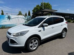 Bild des Angebotes Ford Kuga Sync Edition / EURO-6 / TÜV-AU bis 11.2025 /AHK