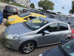 Bild des Angebotes Fiat Grande Punto Grande Punto  5-Türer 1.4 8V Active