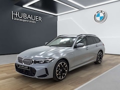 Bild des Angebotes BMW 330 e xDrive Touring [M Sport, HUD, AHK, ACC, 19" LMR]