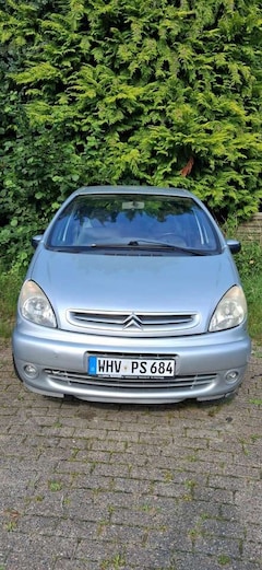 Bild des Angebotes Citroen Xsara Picasso 1.8i Exclusive