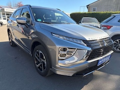 Mitsubishi Eclipse Cross Plus Select Hybrid 4WD
