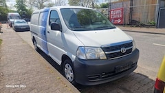 Bild des Angebotes Toyota Hiace D-4D GL