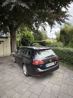 Bild des Angebotes VW Golf Variant 1.6 TDI BlueMotion Comfortline